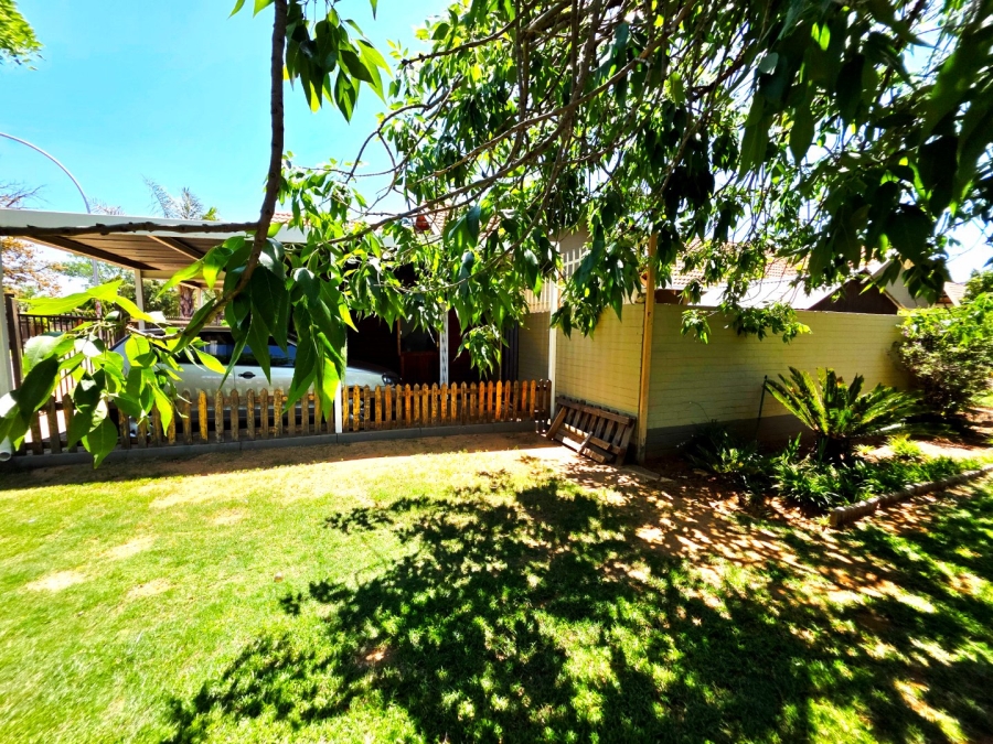 4 Bedroom Property for Sale in Fichardt Park Free State